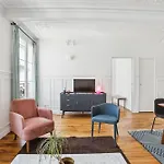 Flat 2Br Hotel De Ville