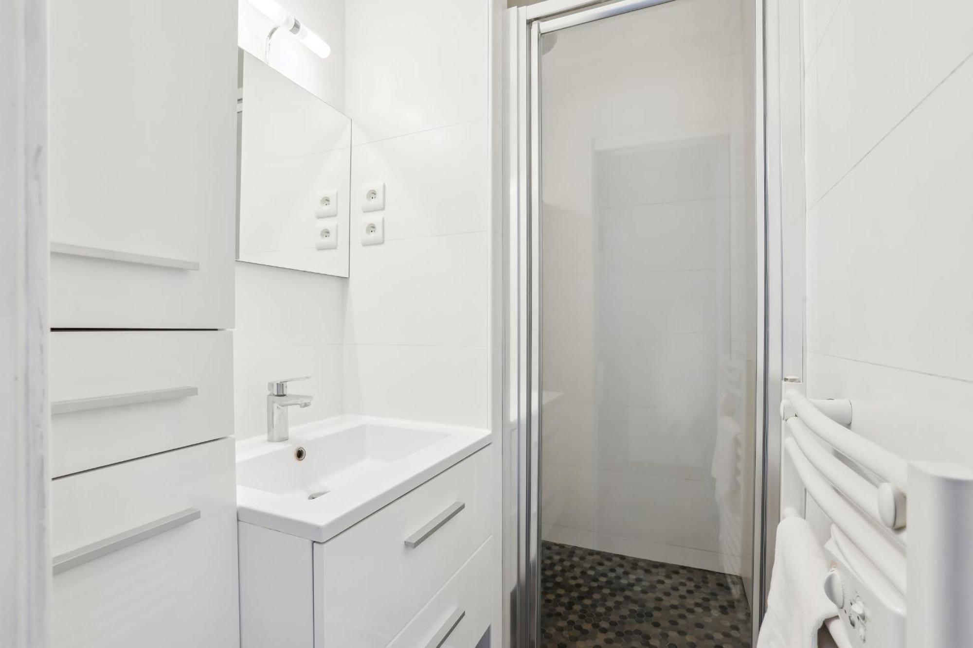 Le Marais & De - 2br - Cityapartmentstay Appartamento *